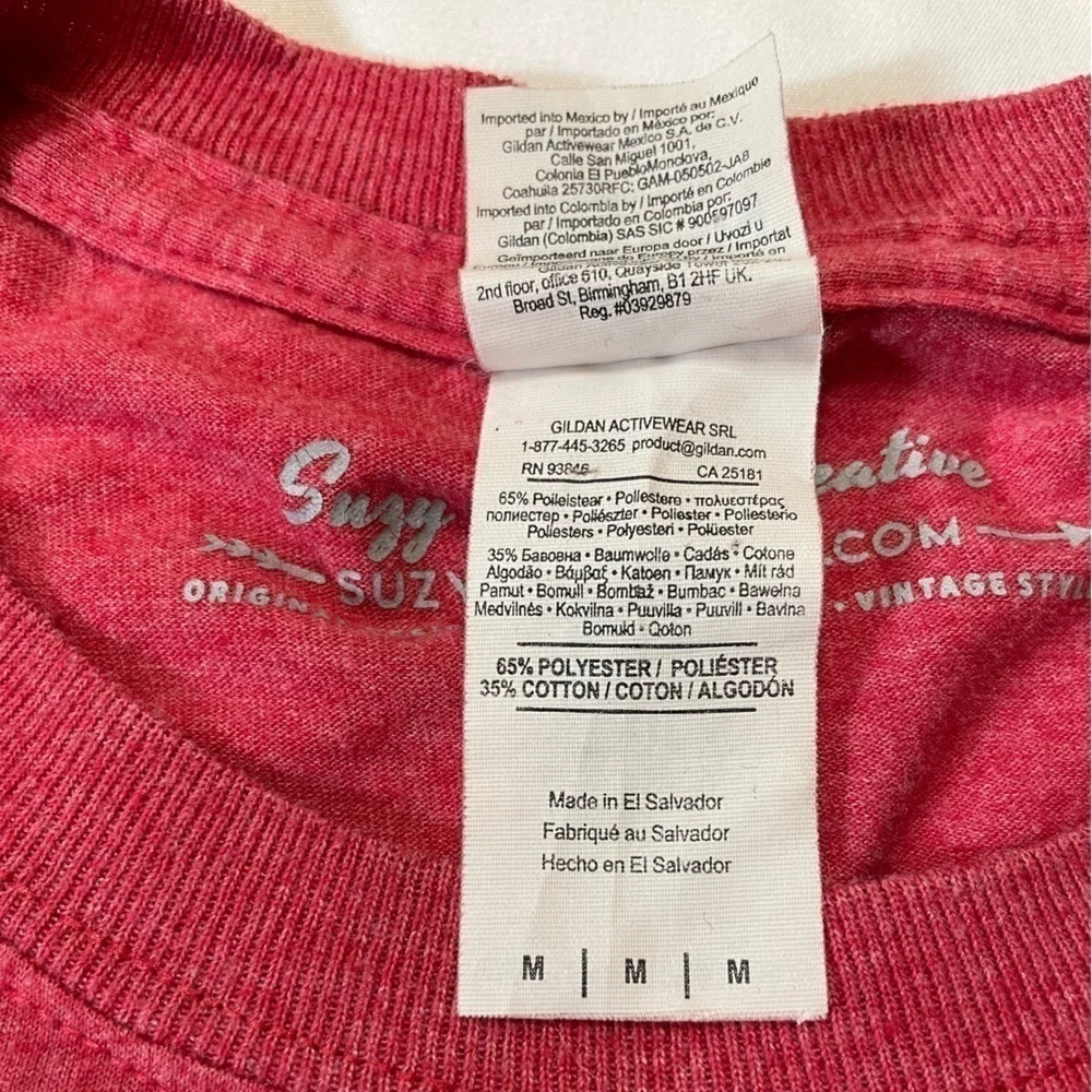 Gildan size medium red Junkin, pickin, paintin shabby chick t-shirt. - Picture 7 of 7